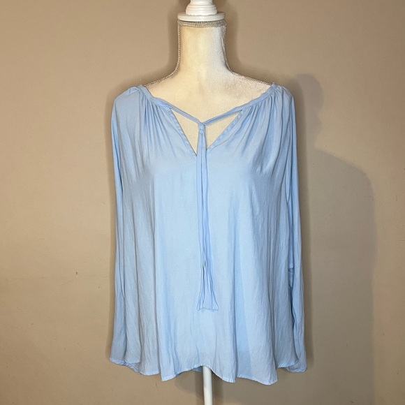 ⭐️Cotton On Long Sleeve Top - Picture 2 of 8